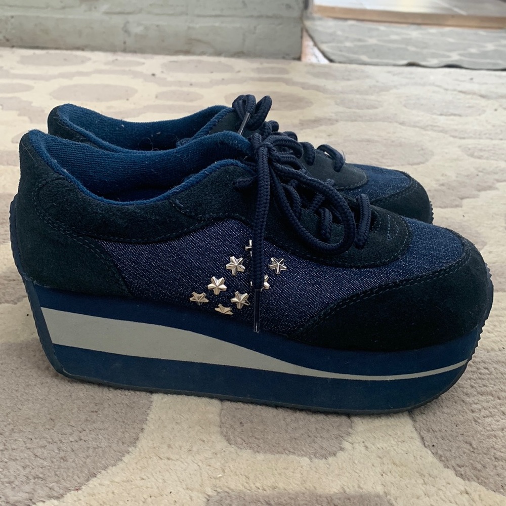 Volatile platform sneakers
